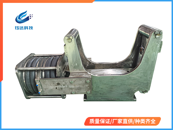 氣動(dòng)校正器